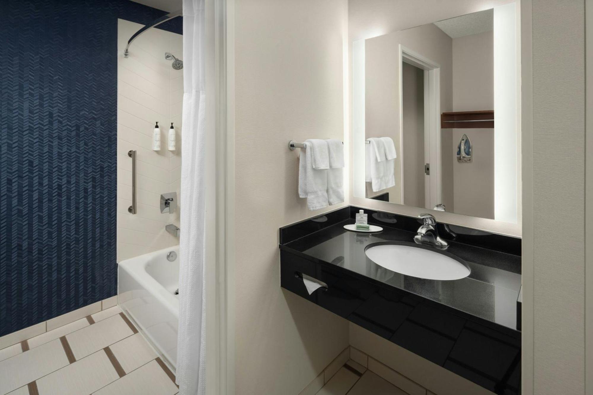 Fairfield Inn & Suites Portland South/Lake Oswego Exteriér fotografie